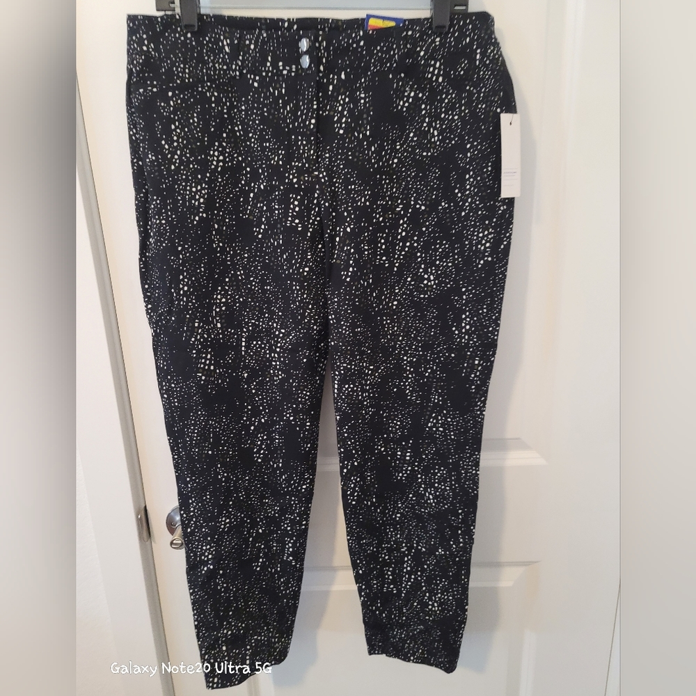 Pants - Picture 3 of 3